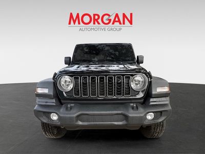 2025 Jeep Wrangler - Photo 3