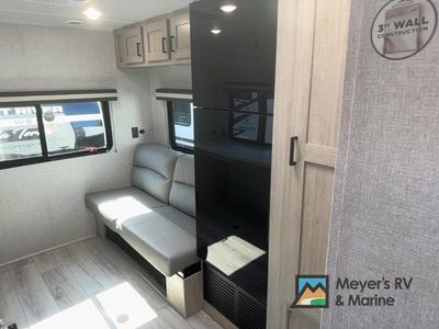 2026 EAST TO WEST Della Terra - Photo 8