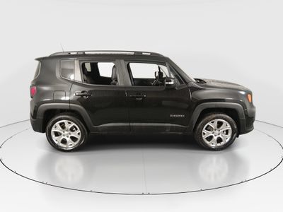 2022 Jeep Renegade - Photo 8