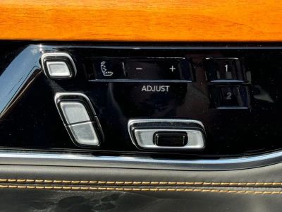 2022 Jeep Grand Wagoneer - Photo 17