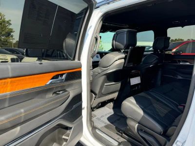 2022 Jeep Grand Wagoneer - Photo 33