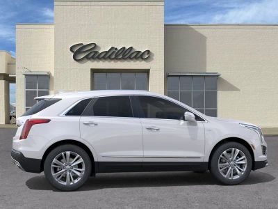 2026 Cadillac XT5 — detail view