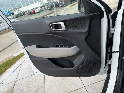 2026 Hyundai Venue - Photo 26