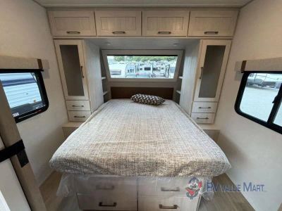 2027 Forest River RV No Boundaries — photo 29 view