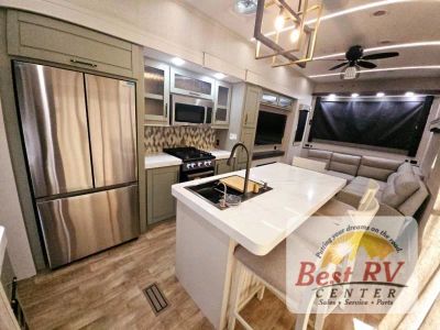 2025 Redwood RV Regency - Photo 12