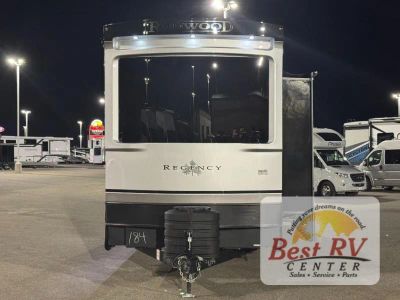 2025 Redwood RV Regency - Photo 3