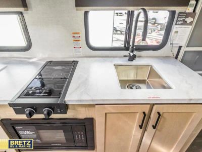 2026 Ember RV E-Series - Photo 9