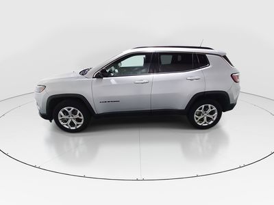 2024 Jeep Compass - Photo 4