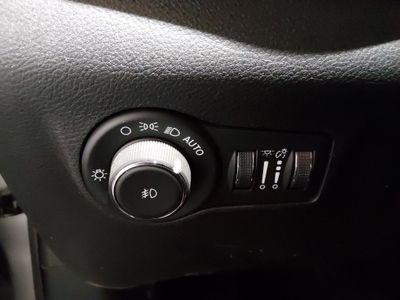 2024 Jeep Compass - Photo 13