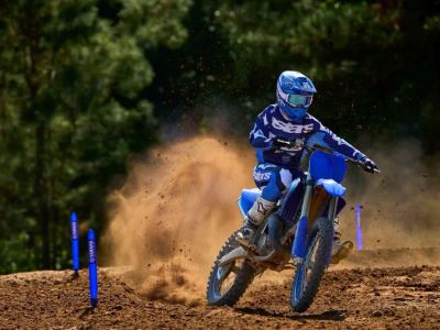 2027 Yamaha YZ125 — photo 15 view