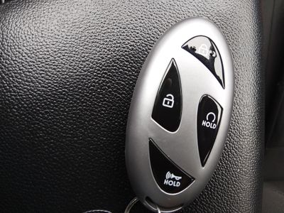 2024 Hyundai Elantra - Photo 15