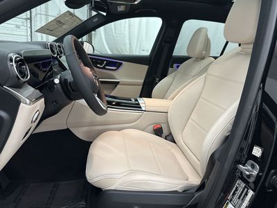 2026 Mercedes-Benz GLC — photo 18 view