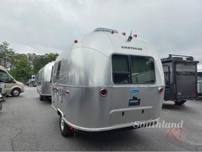 2025 Airstream Bambi - Photo 4