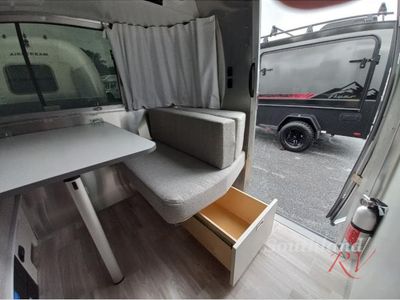 2025 Airstream Bambi - Photo 11