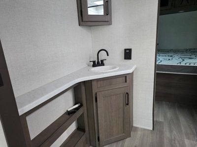 2025 Grand Design Transcend - Photo 12
