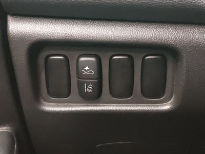 2024 Mitsubishi Outlander Sport — photo 13 view