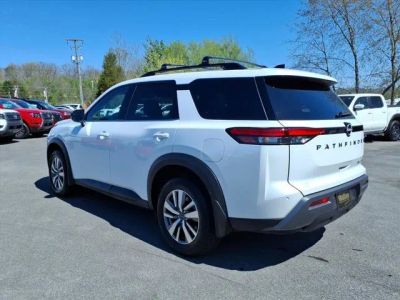 2026 Nissan Pathfinder — rear three-quarter view