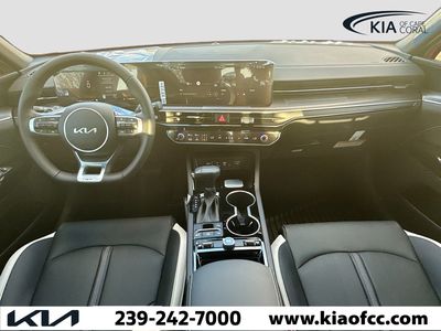 2026 Kia K5 — photo 14 view