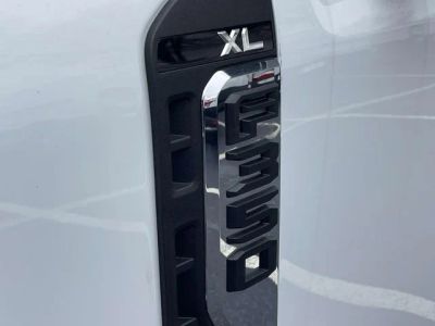 2026 Ford F-350SD — photo 8 view