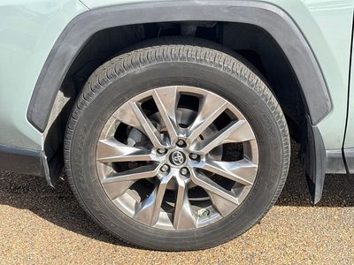 2020 Toyota RAV4 - Photo 21