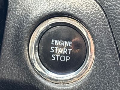 2020 Toyota RAV4 - Photo 14