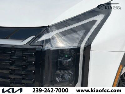 2026 Kia Sportage — photo 8 view