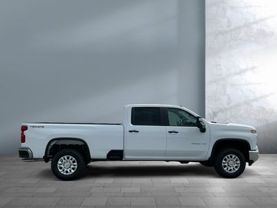 2026 Chevrolet Silverado 3500HD — photo 7 view