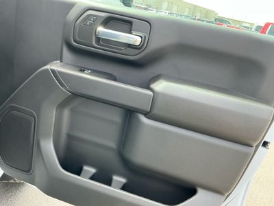 2026 Chevrolet Silverado 3500HD — photo 21 view