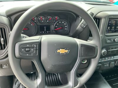 2026 Chevrolet Silverado 3500HD — photo 14 view