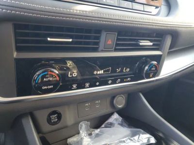 2026 Nissan Rogue — photo 17 view