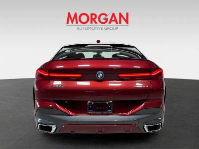 2025 BMW X6 — photo 8 view