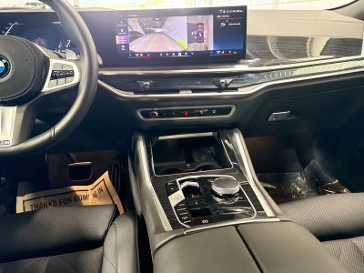 2025 BMW X6 — photo 19 view