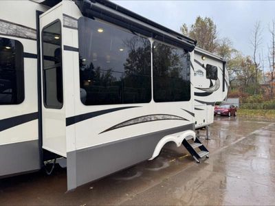 2018 Grand Design Solitude - Photo 7