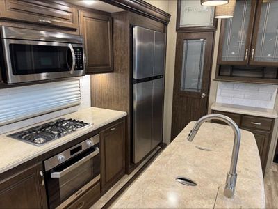 2018 Grand Design Solitude - Photo 18