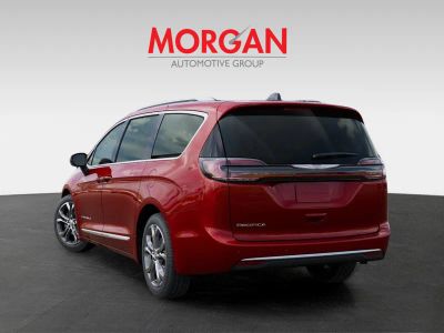 2026 Chrysler Pacifica — rear three-quarter view