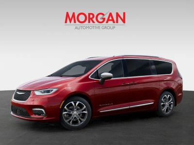 2026 Chrysler Pacifica — side profile view