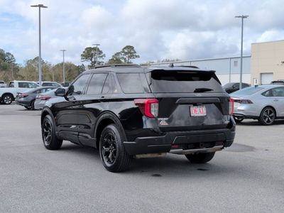 2022 Ford Explorer - Photo 3