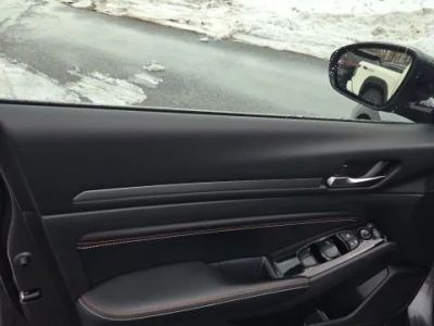 2023 Nissan Altima 2.5 SR - Photo 22