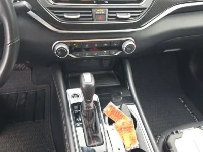 2023 Nissan Altima 2.5 SR - Photo 20
