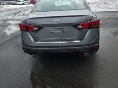 2023 Nissan Altima 2.5 SR - Photo 16
