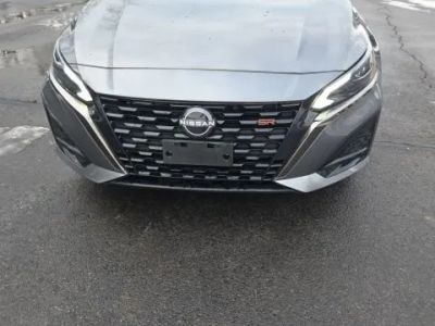 2023 Nissan Altima 2.5 SR - Photo 4
