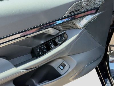 2027 BMW 5 Series — photo 22 view
