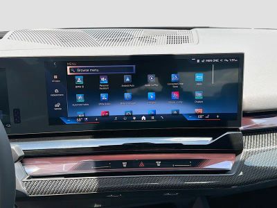 2027 BMW 5 Series — photo 29 view