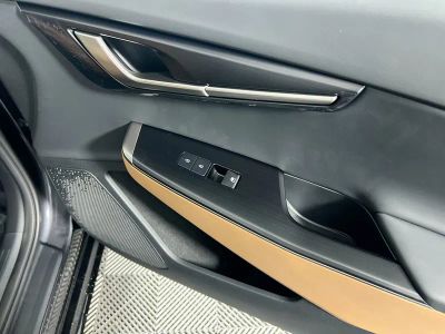2025 Kia EV6 — photo 32 view