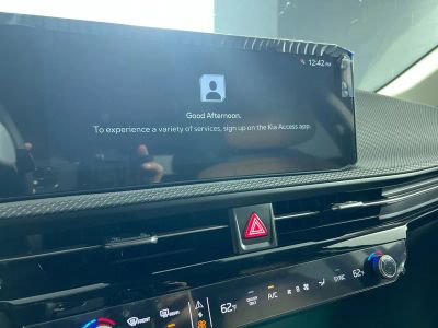 2025 Kia EV6 — photo 26 view