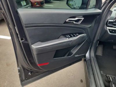 2024 Kia Sportage — photo 10 view