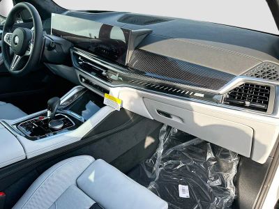 2026 BMW X5 M — photo 24 view