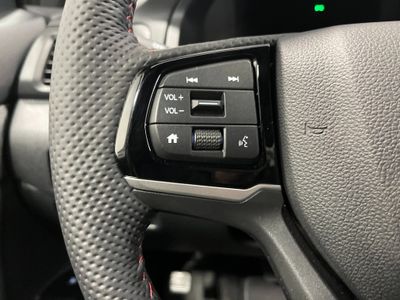 2026 Honda Ridgeline — photo 12 view