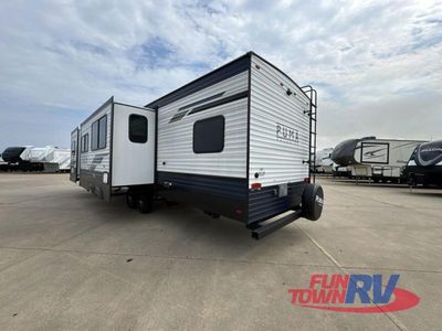 2024 Palomino Puma - Photo 5