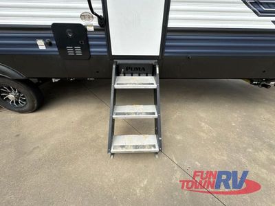 2024 Palomino Puma - Photo 12